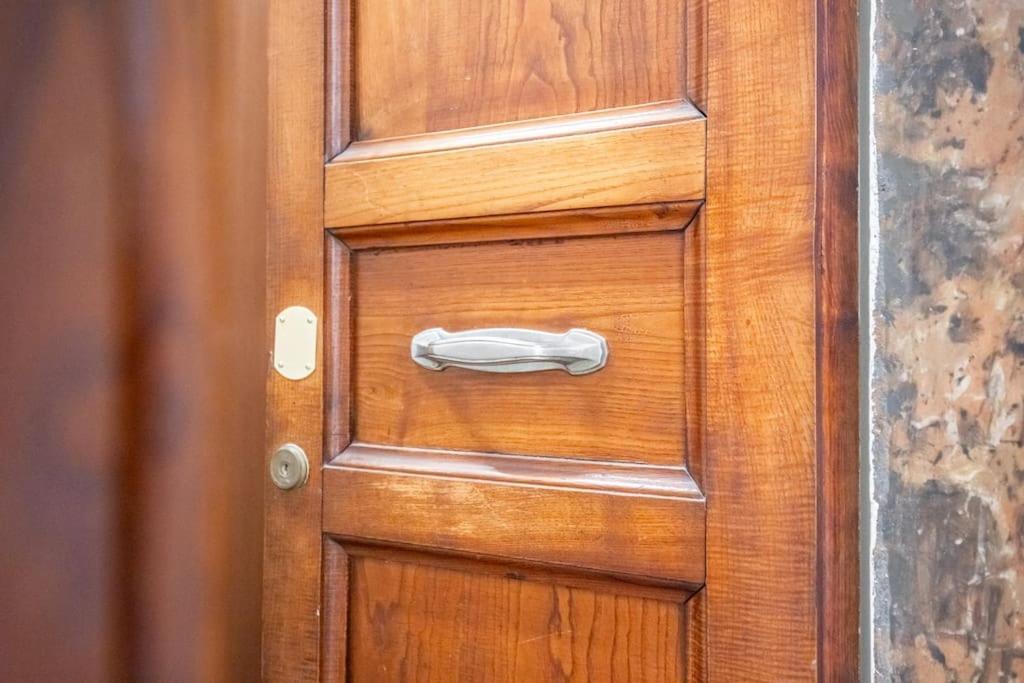 Cucchiari Suite 7B モデナ エクステリア 写真